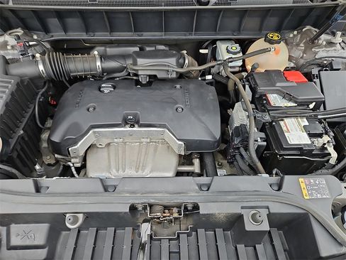 Used 2019 GMC Acadia SLE w/ Driver Alert Package I image 32