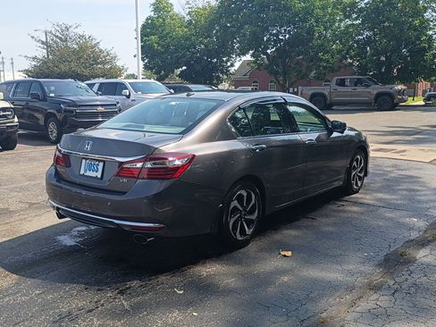 Used 2016 Honda Accord EX-L image 3