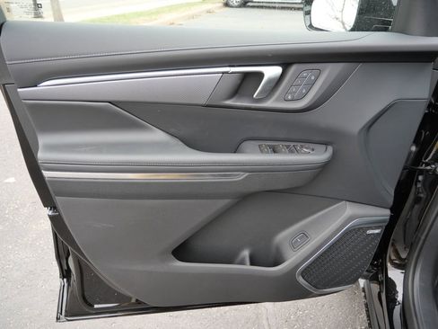 New 2026 Buick Enclave Sport Touring image 38