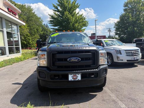 Used 2015 Ford F250 XL w/ Power Equipment Group AWD/4WD image 3