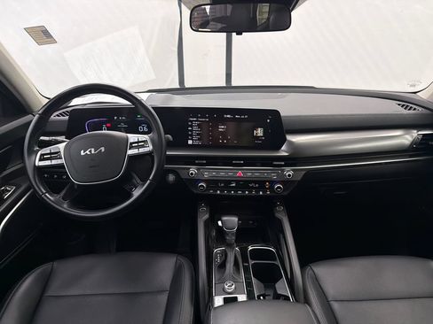 Used 2025 Kia Telluride S FWD image 24