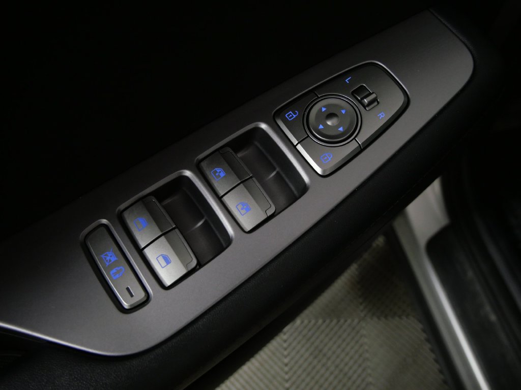 Used 2024 Hyundai Palisade SEL FWD image 15