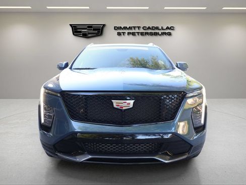 Certified 2025 Cadillac XT4 Sport w/ LPO, Floor Liner Package FWD image 8