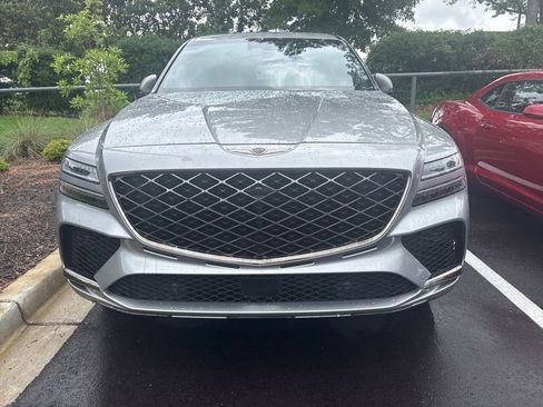 Used 2025 Genesis GV80 3.5T e-SC AWD/4WD image 2