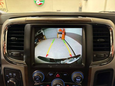 Used 2017 RAM 2500 Laramie image 19