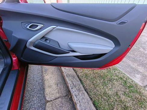 Used 2018 Chevrolet Camaro LT w/ RS Package image 36