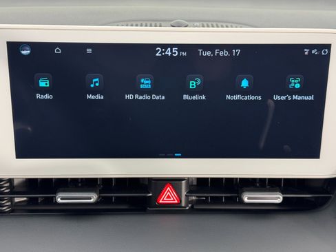 Used 2024 Hyundai Ioniq 5 SEL image 23