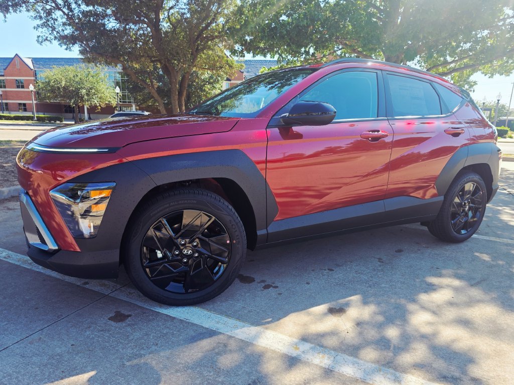 New 2027 Hyundai Kona SEL Sport FWD image 3