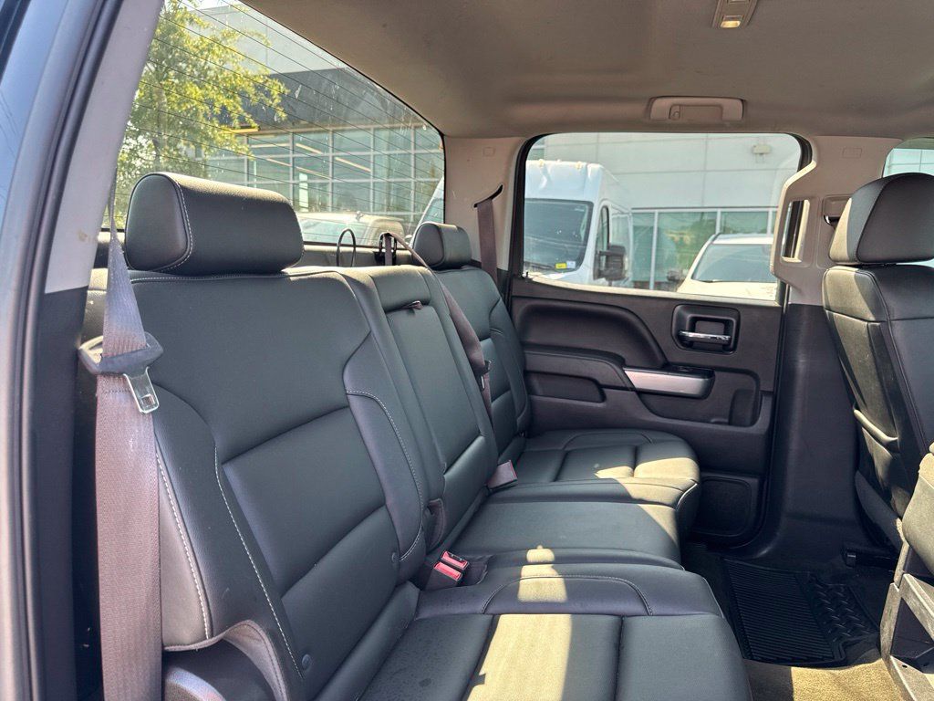 Used 2017 Chevrolet Silverado 1500 LT w/ All Star Edition AWD/4WD image 25