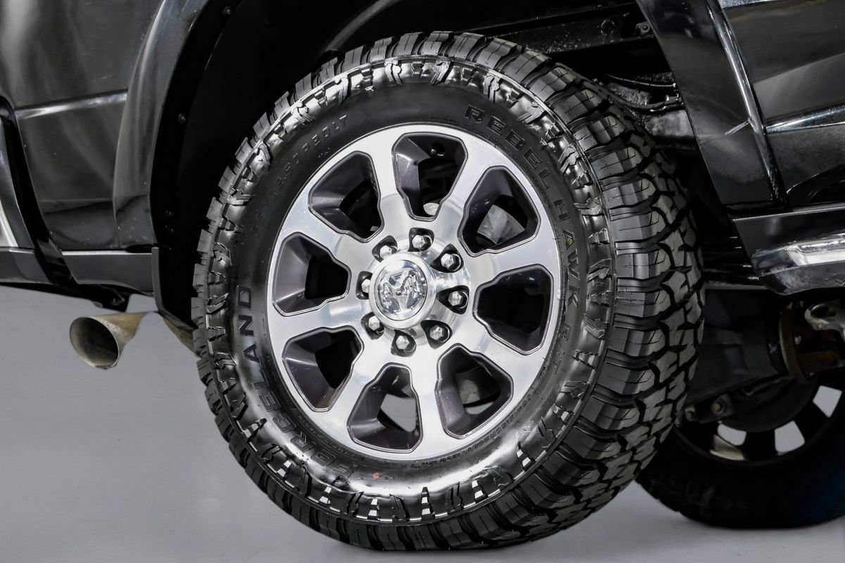 Used 2022 RAM 3500 Limited AWD/4WD image 55
