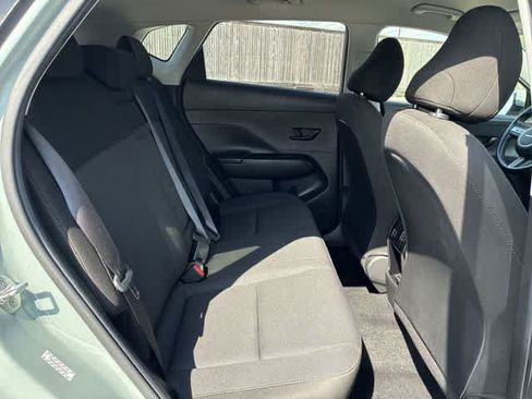 Used 2024 Hyundai Kona SEL FWD image 21