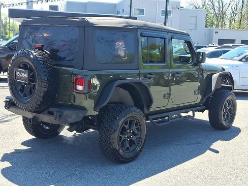 Used 2021 Jeep Wrangler Unlimited Sport AWD/4WD image 5