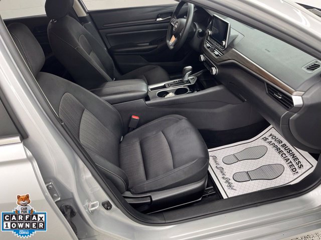 Used 2024 Nissan Altima 2.5 SV FWD image 21