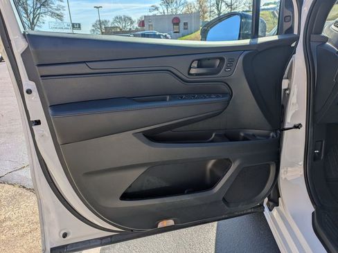 Used 2025 Honda Odyssey Sport-L image 11