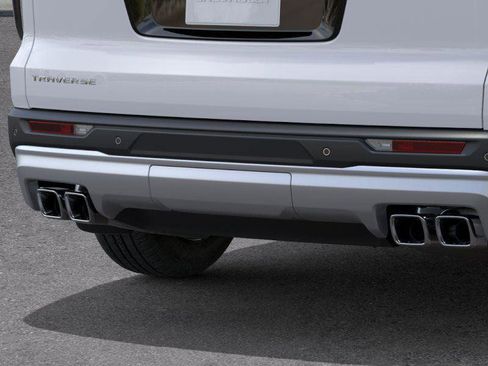 New 2026 Chevrolet Traverse LT w/ Driver Confidence Package image 14