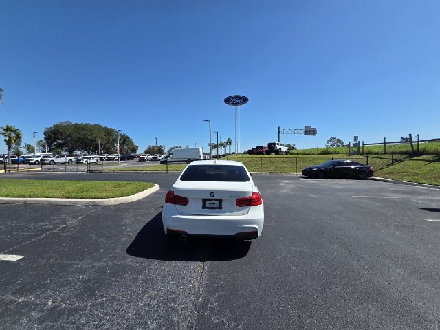 Used 2018 BMW 340i Sedan w/ Premium Package RWD image 6