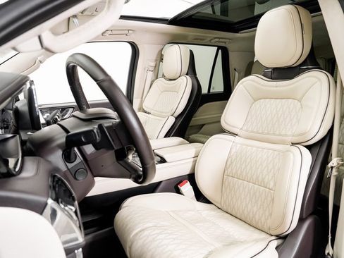 Used 2020 Lincoln Navigator L Black Label image 5