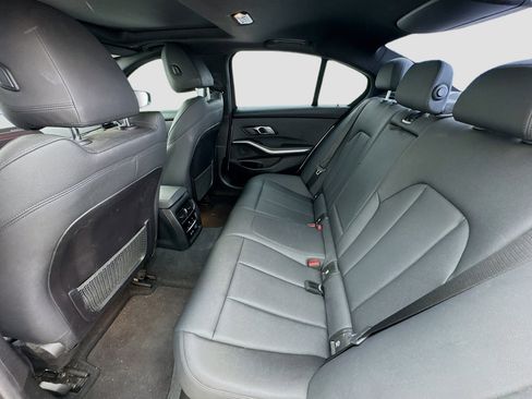 Used 2020 BMW 330i Sedan w/ M Sport Package image 16