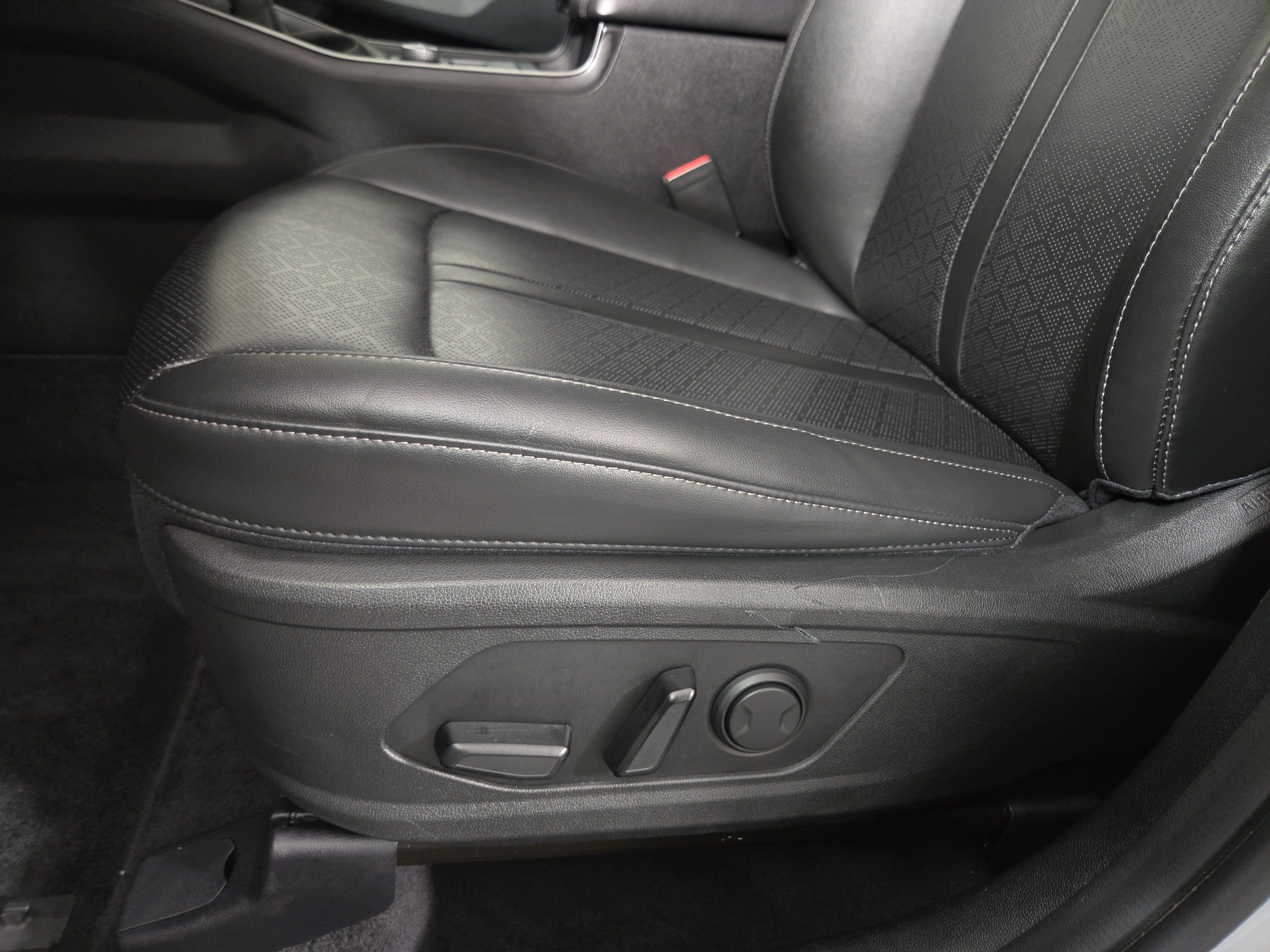 Used 2022 Kia Sorento EX FWD image 32