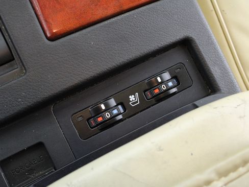 Used 2010 Lexus RX 350 AWD w/ Premium Pkg image 29