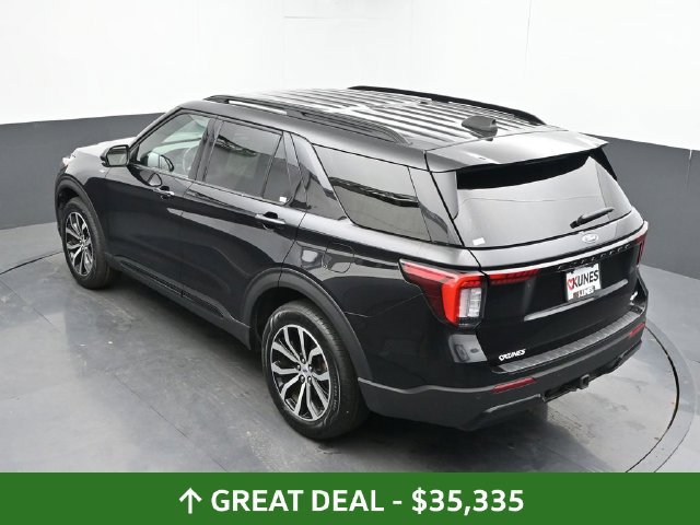 Used 2025 Ford Explorer ST-Line AWD/4WD image 46