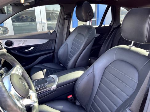 Used 2022 Mercedes-Benz GLC 43 AMG 4MATIC image 11
