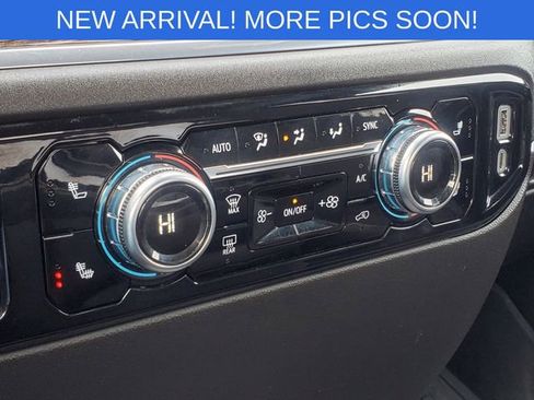 Used 2023 GMC Sierra 1500 SLE image 19