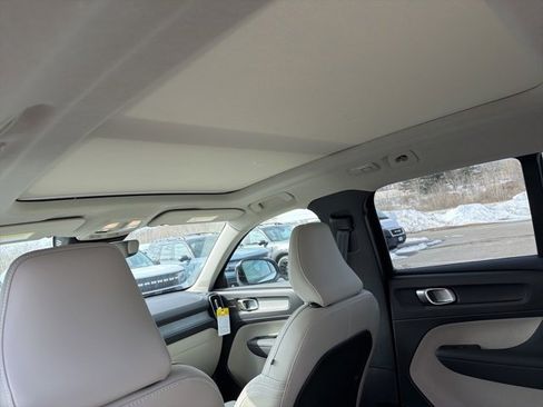 New 2026 Volvo XC40 B5 Plus w/ Protection Package Premier image 9