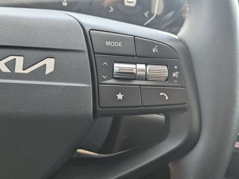 Certified 2026 Kia Sportage SX FWD image 28
