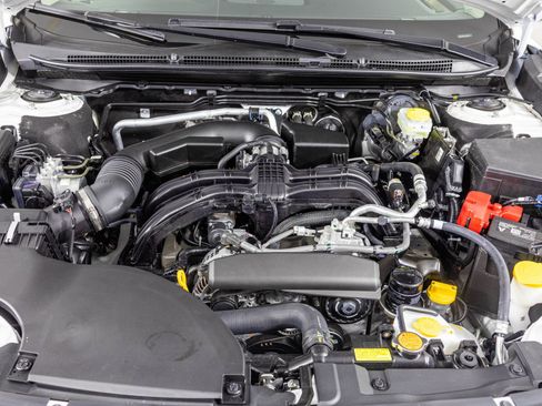 Used 2025 Subaru Outback Limited AWD/4WD image 51