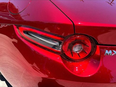 New 2026 MAZDA MX-5 Miata RF Grand Touring w/ Weather Package RWD image 28