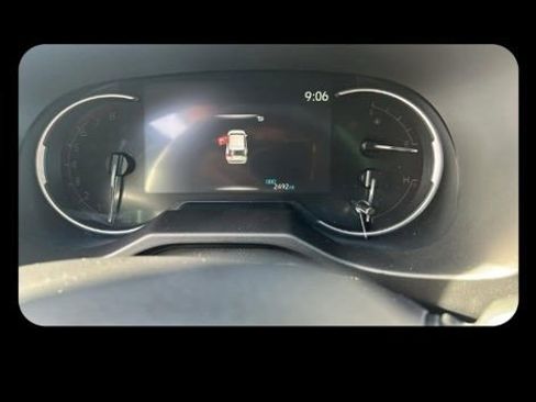 Used 2025 Toyota RAV4 LE image 3