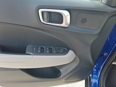 New 2026 Hyundai Venue SEL image 8