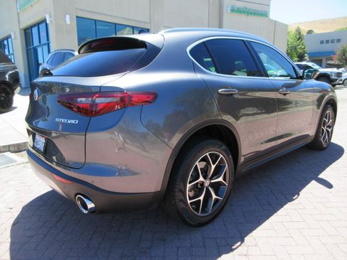 Used 2019 Alfa Romeo Stelvio Ti AWD/4WD image 73