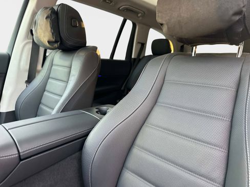 New 2026 Mercedes-Benz GLS 450 450 4MATIC SUV image 23