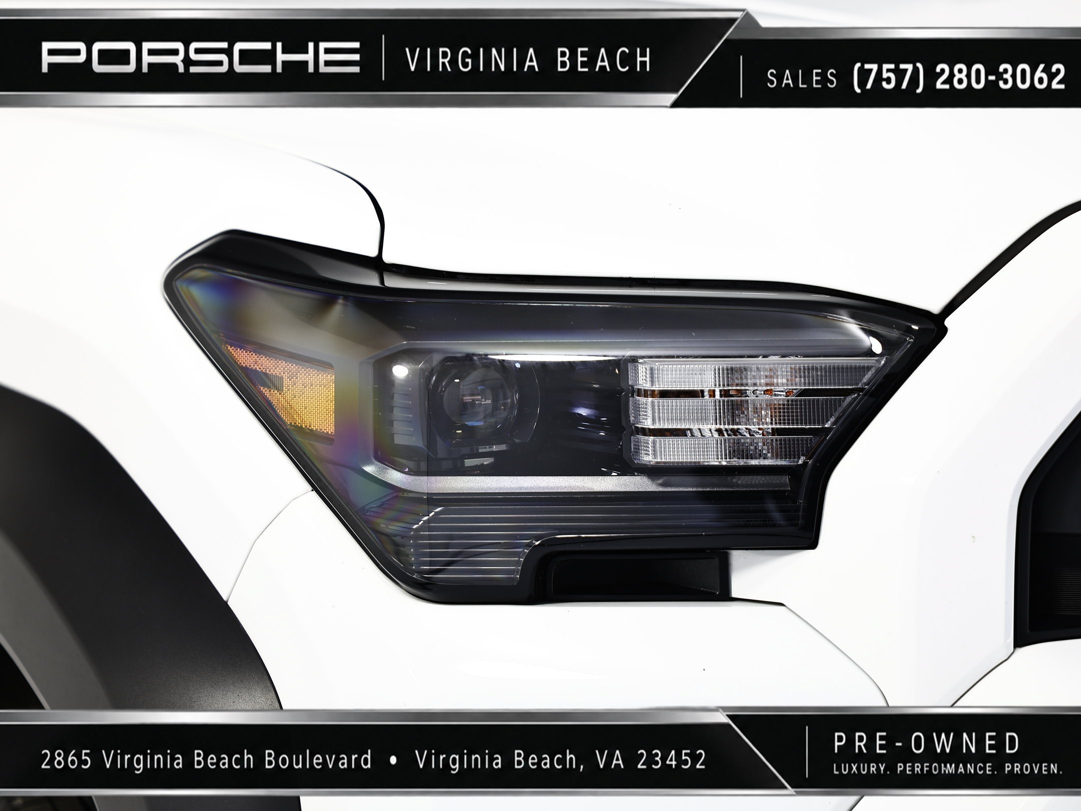 Used 2025 Toyota 4Runner SR5 AWD/4WD image 16