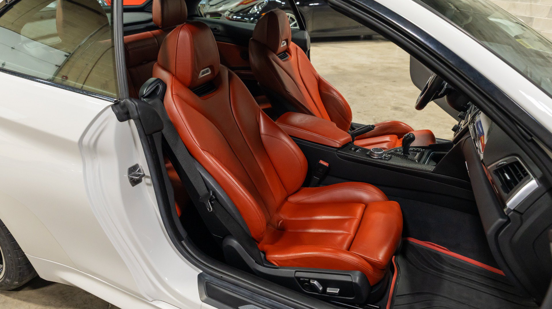 Used 2016 BMW M4 Convertible RWD image 42