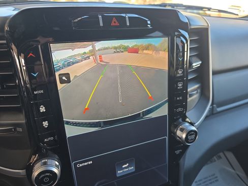 Used 2023 RAM 1500 Lone Star image 13