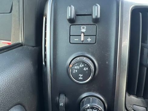 Used 2015 Chevrolet Silverado 1500 LTZ w/ Texas Edition, 1LZ Trim AWD/4WD image 21