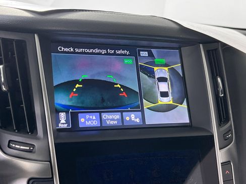 Used 2019 INFINITI Q60 3.0t Luxe w/ Essential Package image 14