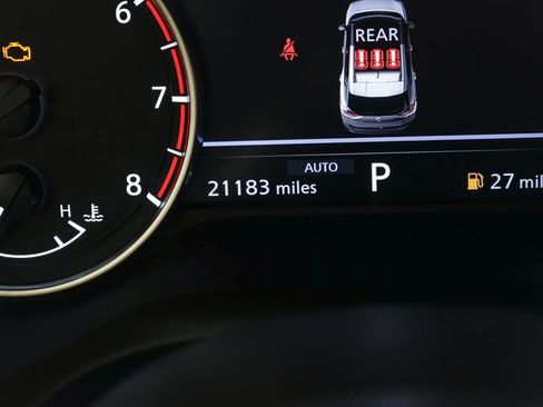 Used 2023 Nissan Rogue SV AWD/4WD image 17