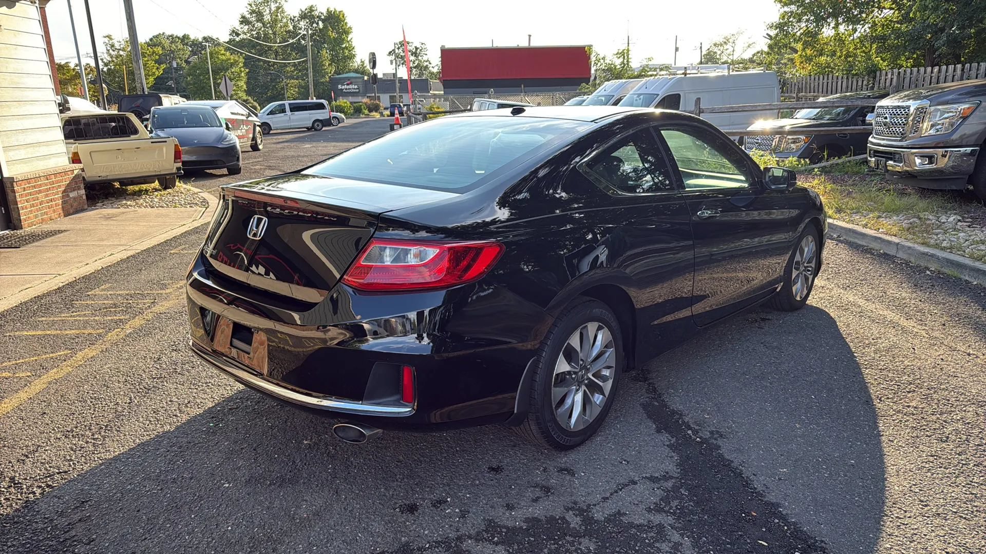 Used 2015 Honda Accord EX-L image 5