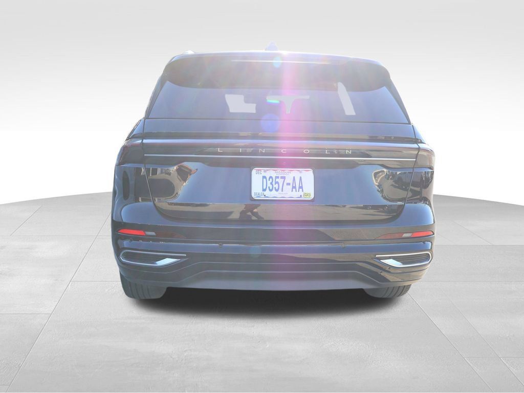 Used 2024 Lincoln Nautilus Reserve w/ Equipment Group 202A AWD/4WD image 19