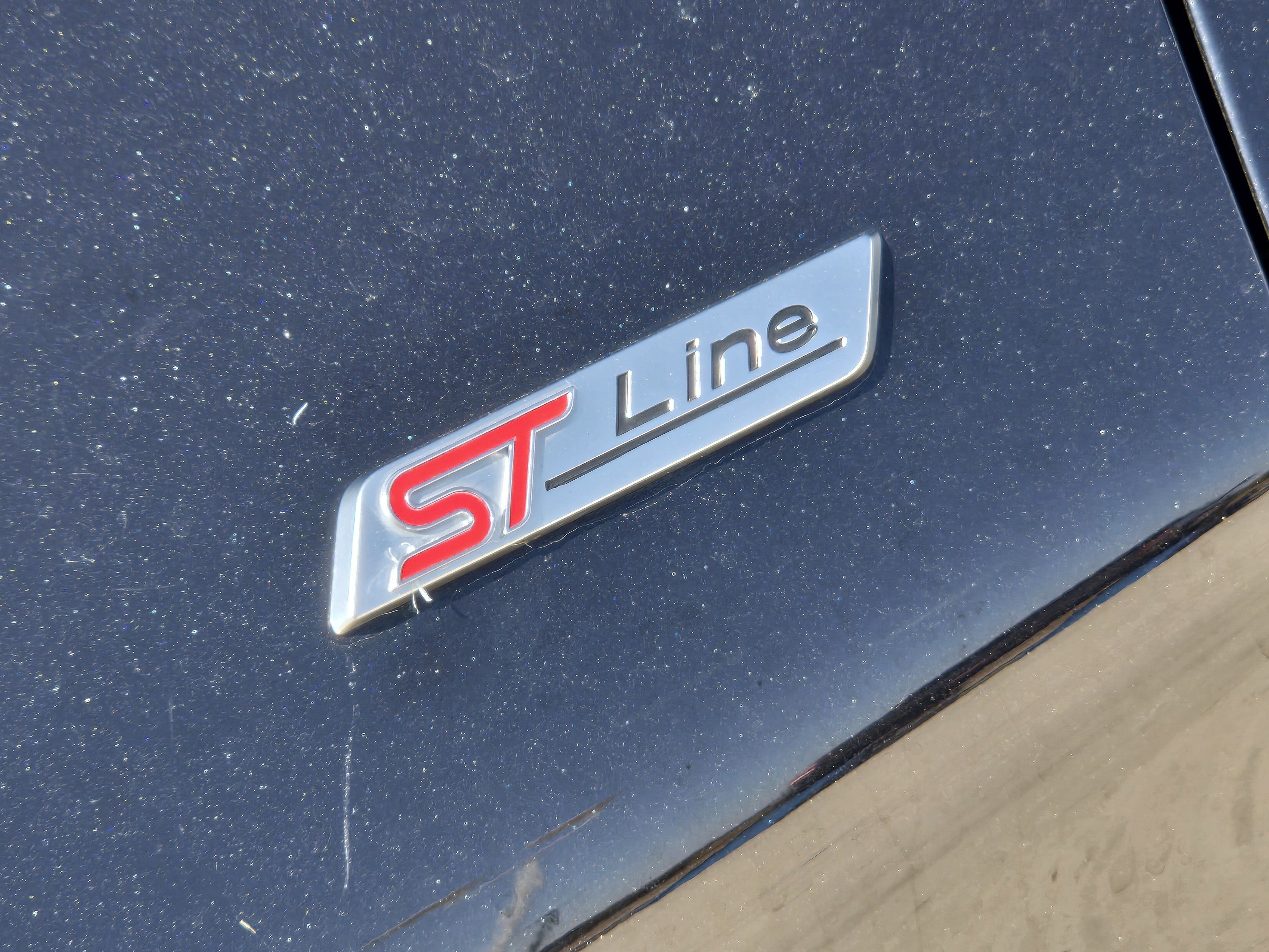 Used 2025 Ford Explorer ST-Line AWD/4WD image 9