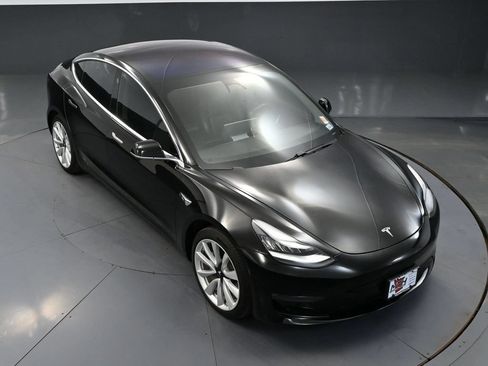 Used 2018 Tesla Model 3 Mid Range RWD image 53