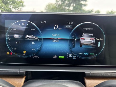 Used 2022 Mercedes-Benz GLS 450 4MATIC image 24