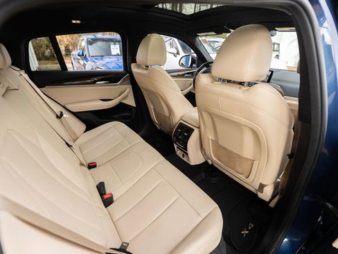 Used 2019 BMW X4 xDrive30i w/ Premium Package image 26