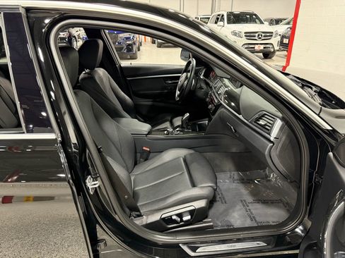 Used 2017 BMW 330i Sedan RWD image 45