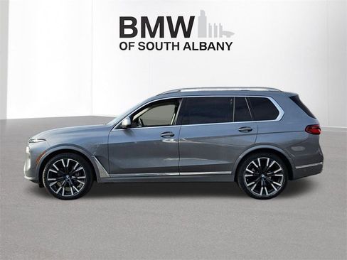 Certified 2023 BMW X7 xDrive40i w/ Premium Package image 7