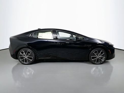 New 2026 Toyota Prius Limited image 2